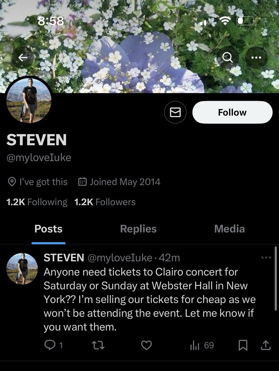 honkshark's tweet photo. moots if anyone is still out there don't buy clairo tickets from this guy he just scammed my friend 😭😭😭 https://t.co/BeMAhktvv2