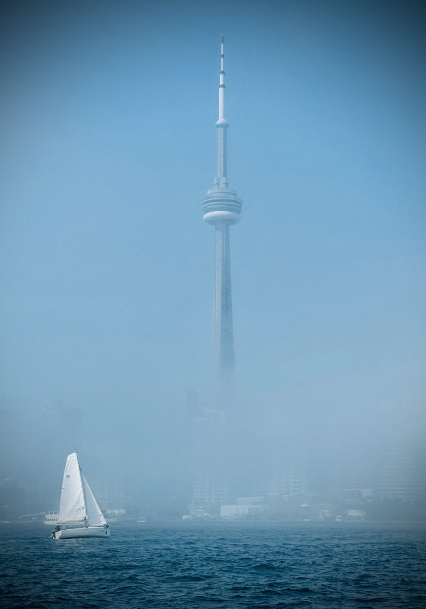 Toronto live 📱 (@torontoimages) on Twitter photo On return via water taxi from Centre Island Sept 14 2024 <a href="/TourCNTower/">CN Tower / Tour CN</a> #ShotoniPhone On return via water taxi from Centre Island Sept 14 2024 <a href="/TourCNTower/">CN Tower / Tour CN</a> #ShotoniPhone
