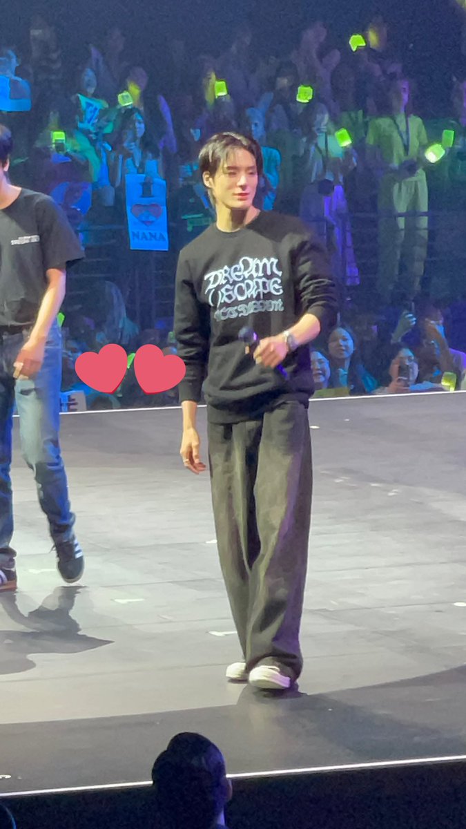 fluffybluebin's tweet photo. JENO FOR SOUNDCHECK EEEEE #NCTDREAM_THEDREAMSHOW3 https://t.co/dezaaLXRqu