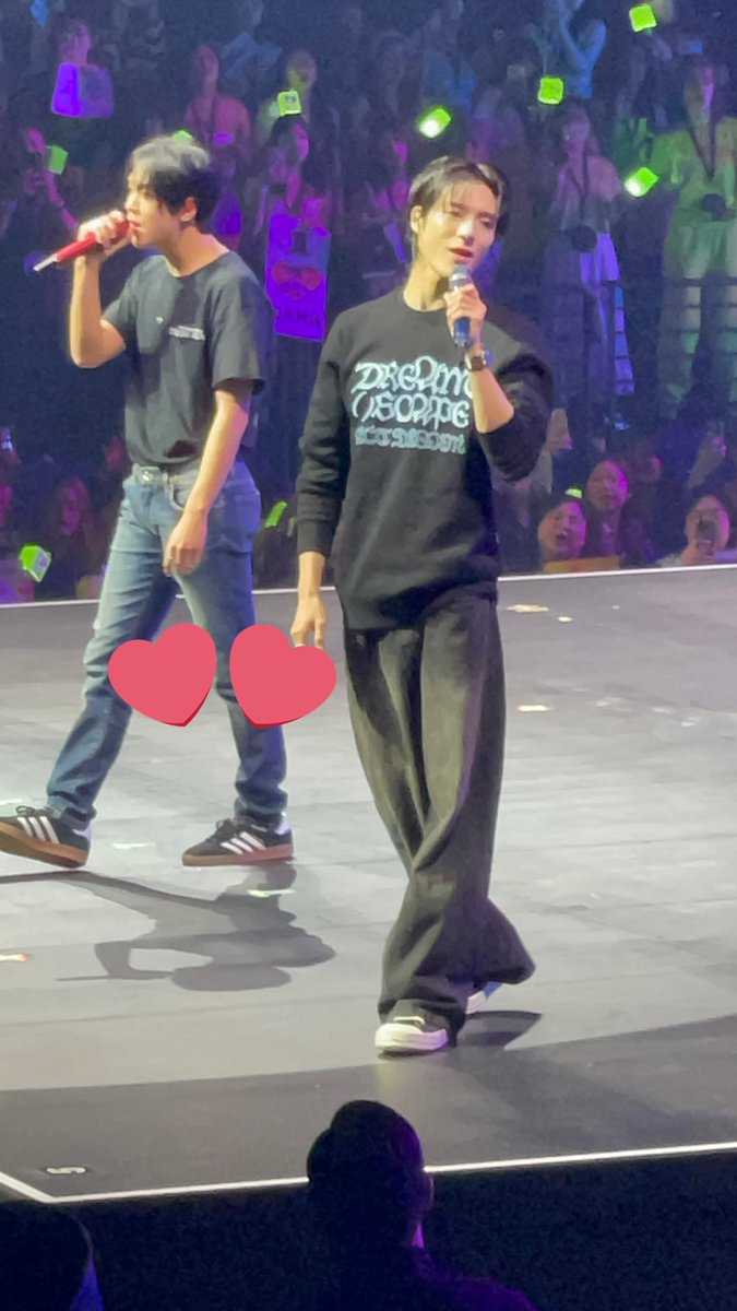 fluffybluebin's tweet photo. JENO FOR SOUNDCHECK EEEEE #NCTDREAM_THEDREAMSHOW3 https://t.co/dezaaLXRqu