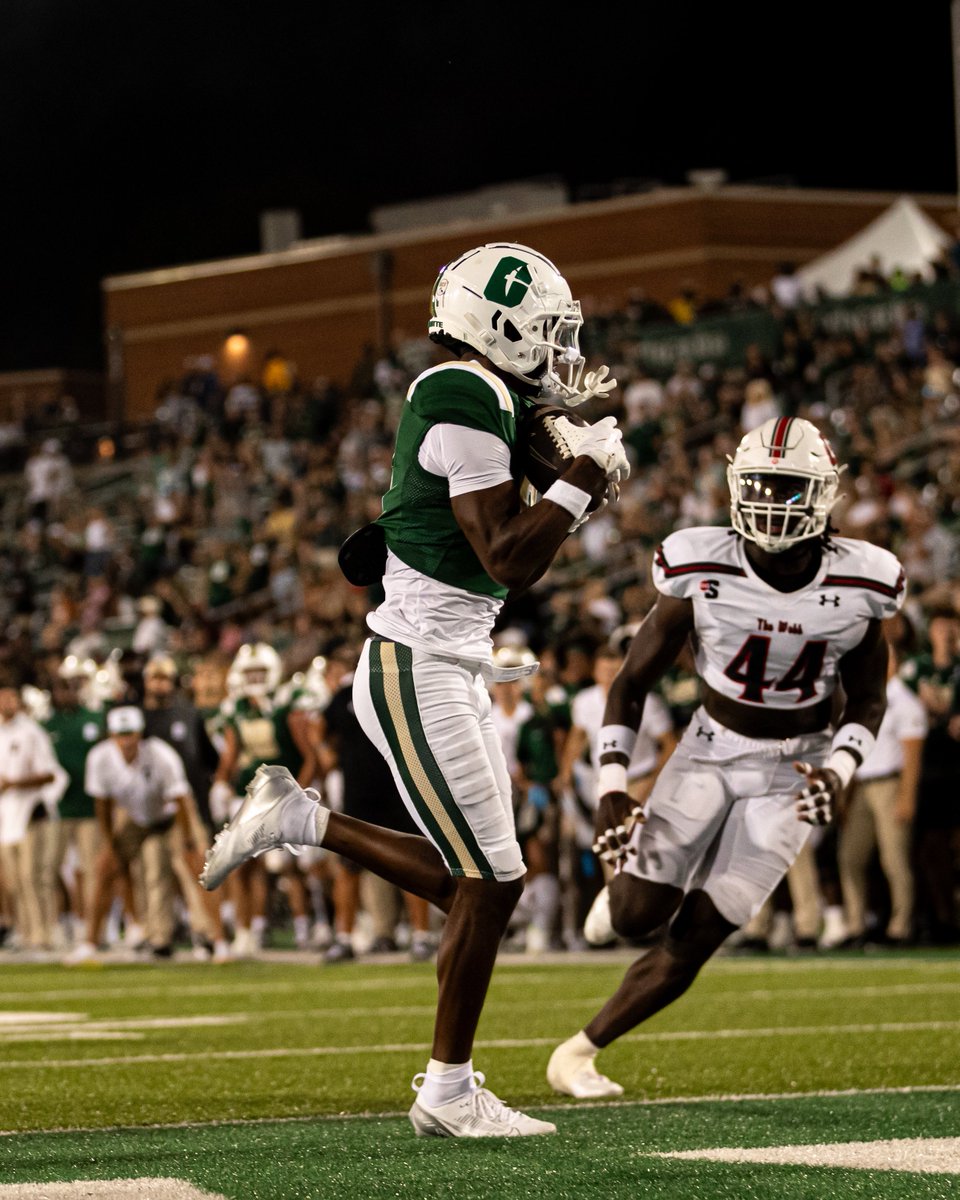 CharlotteFTBL's tweet photo. Touchdown Late!
@trexlerivey_ 🏈 @OmegaBlake89 

#GoldStandard⛏️ https://t.co/gFJT4pNBZQ