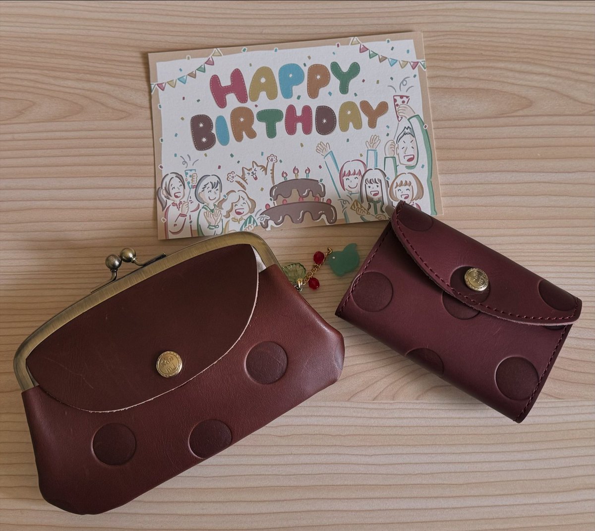 kazumi22830912's tweet photo. 今朝浅草のKanmiさんからバッグが届いてお財布とキーケースとバッグが揃った
可愛い😌
#Kanmi #浅草 https://t.co/AQxsCtmPJM