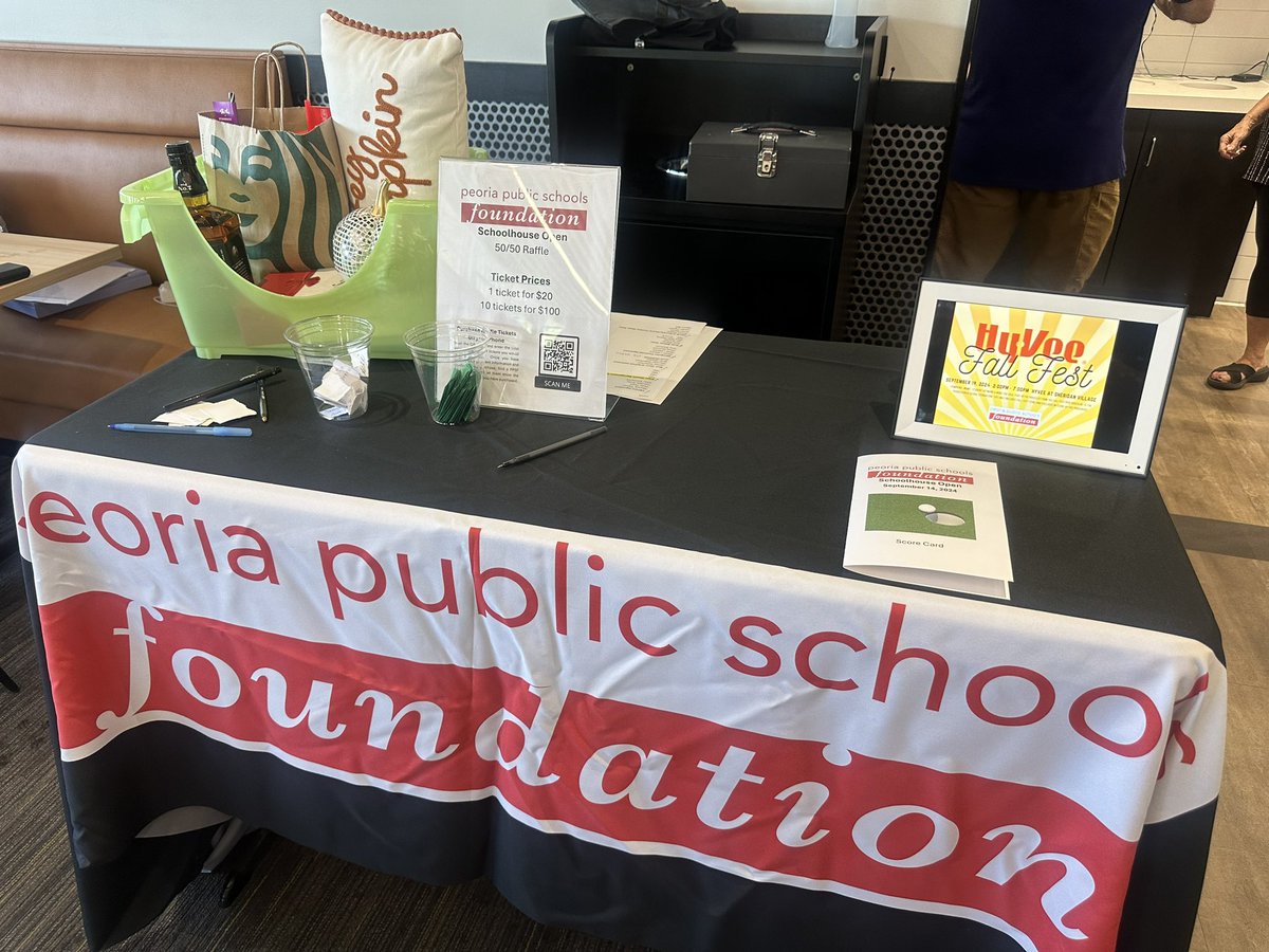 309Allen's tweet photo. Thank you to everyone who participated in the 2024 Peoria Public Schools Foundation Schoolhouse Open! We appreciate the sponsors, donors, friends, supporters, and players for their continued support of Peoria Public Schools. ⛳️⛳️
#ProudAlumni #PPSF #SchoolhouseOpen https://t.co/e7JJDFz5cS