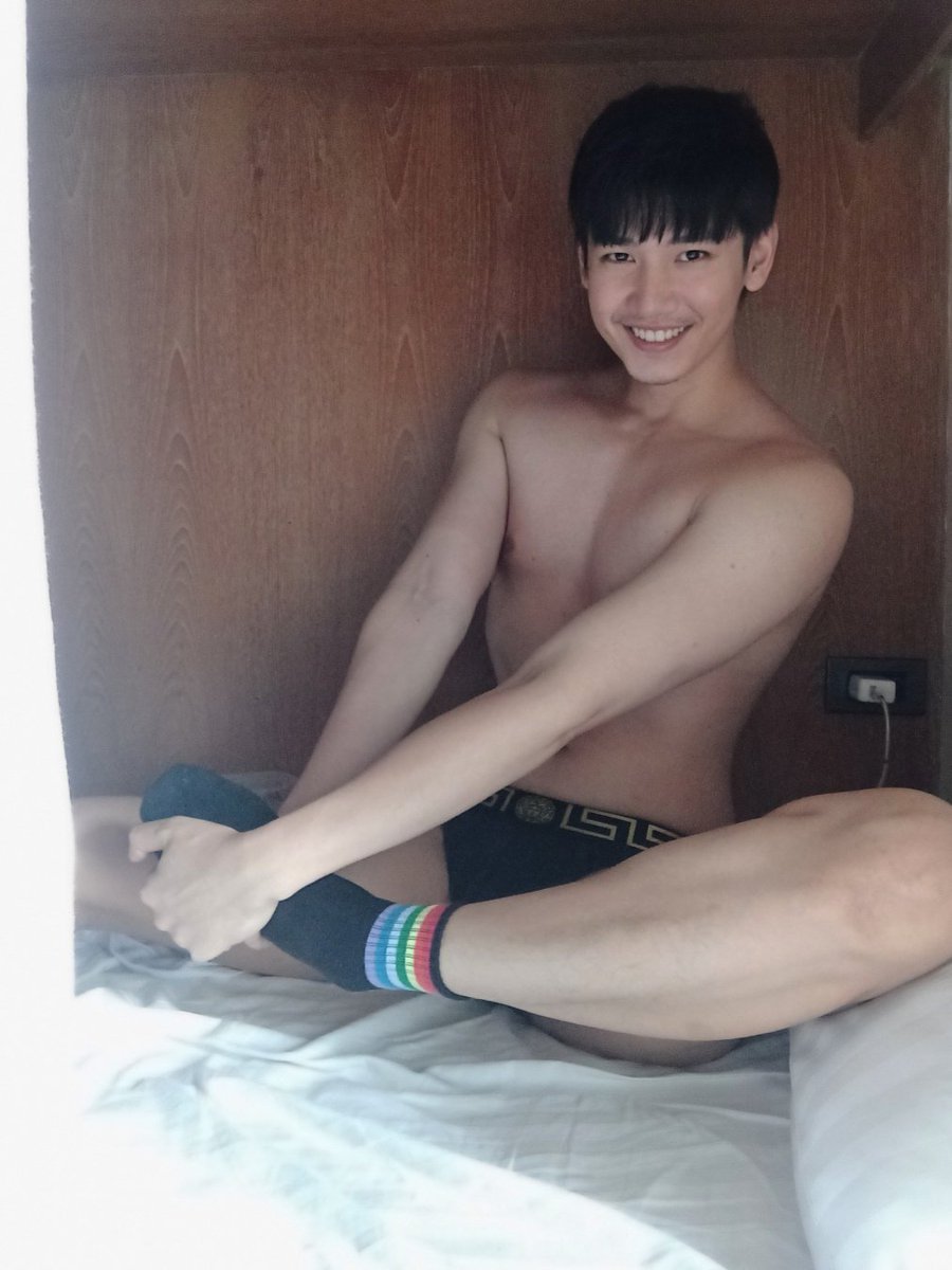 ยิ้มกันยามเช้า... ณ เชียงใหม่ สนใจเกงใน s.shopee.co.th/8pT0bucjHO
#ผู้ชายไซส์มินิ49