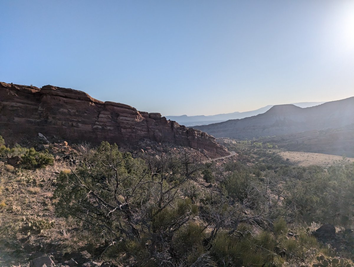 Another successful moon moon in the books.  <a href="/VayrWolf/">🎃 Vayr Wolf 🎃</a> <a href="/BunnyOnTap/">Ipa Hops “Rivvy”</a> <a href="/poomiepuma/">Gray Haired Poomie</a> <a href="/TavvyTiggy/">Tav Tiggy</a> 🚴🚴🚴🚴