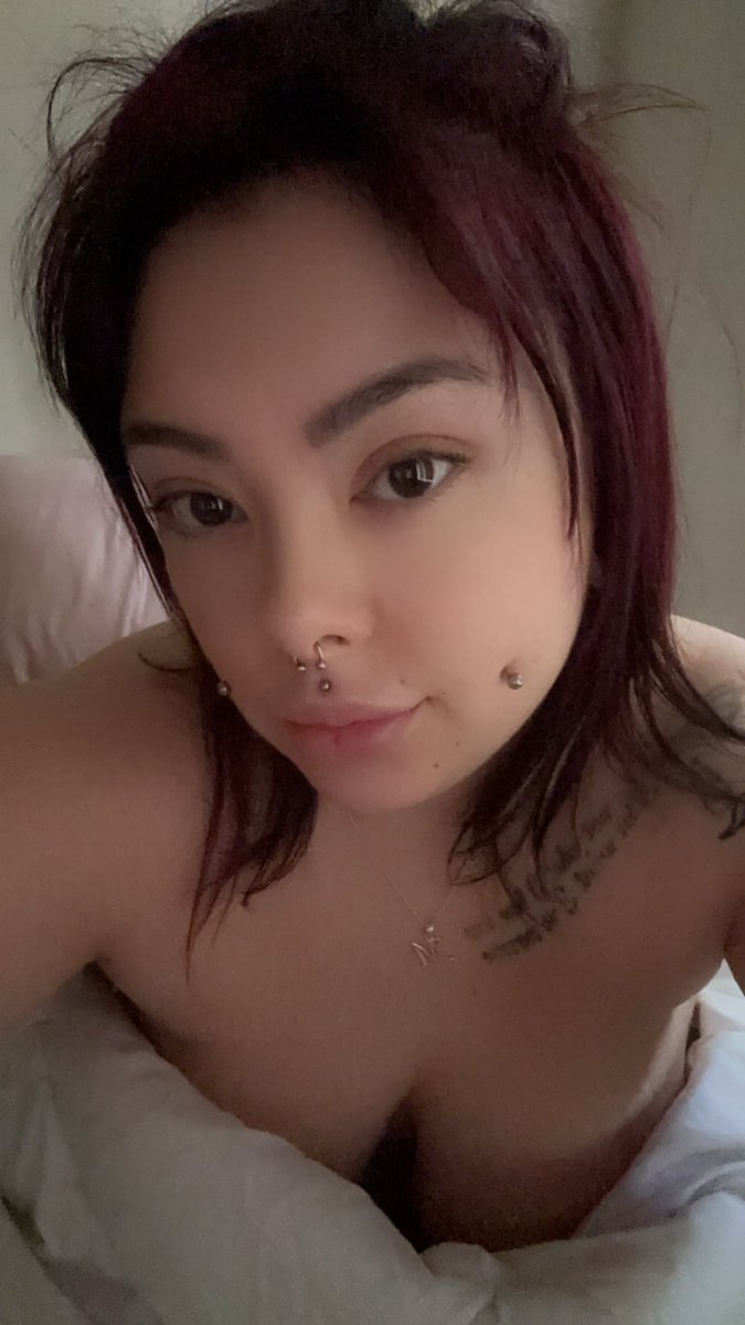 goddess_kandi_x's tweet photo. Princess is awake &amp; demands coffee &amp; breakfast in bed.
I’m such a cutie patootie when I wake up 

Paypig findom hotbrat redhead altgirl tattooed tribute simp sub worship goddess master beta cuck loser sissy task freak feetpics https://t.co/VtcudjKN0y