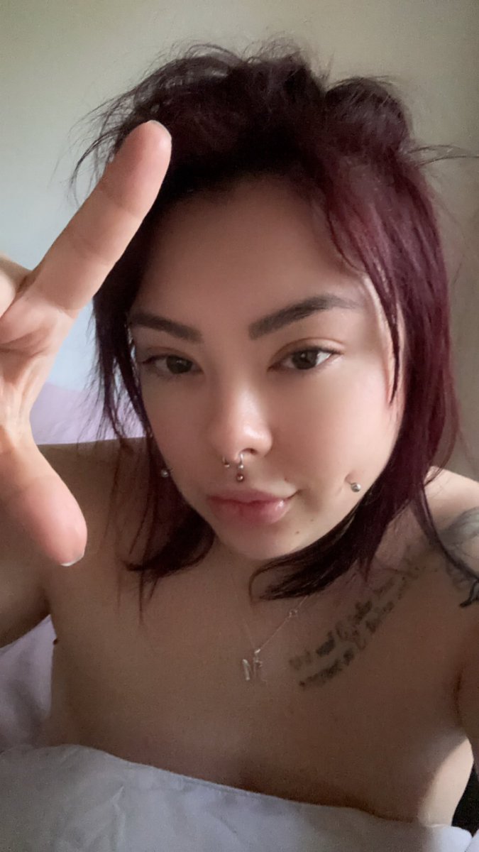goddess_kandi_x's tweet photo. Princess is awake &amp; demands coffee &amp; breakfast in bed.
I’m such a cutie patootie when I wake up 

Paypig findom hotbrat redhead altgirl tattooed tribute simp sub worship goddess master beta cuck loser sissy task freak feetpics https://t.co/VtcudjKN0y
