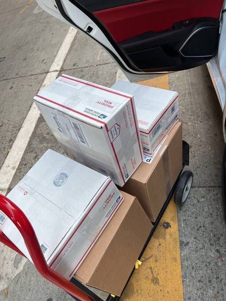 CloneUpdat52886's tweet photo. We all eat fr💯, cuz they ain't nobody losing with me, nah!!.
 #sauce #cc #carding #swiping #bins #methods #fullz #spamming #scamming #banklogs #live #packs #cashapp #fraud #ccswipe #buyingcontent #iubb #Svengooli #onlyfans #onlyfans_girl #onlyfans #IRS https://t.co/nTrNLC8Gvd