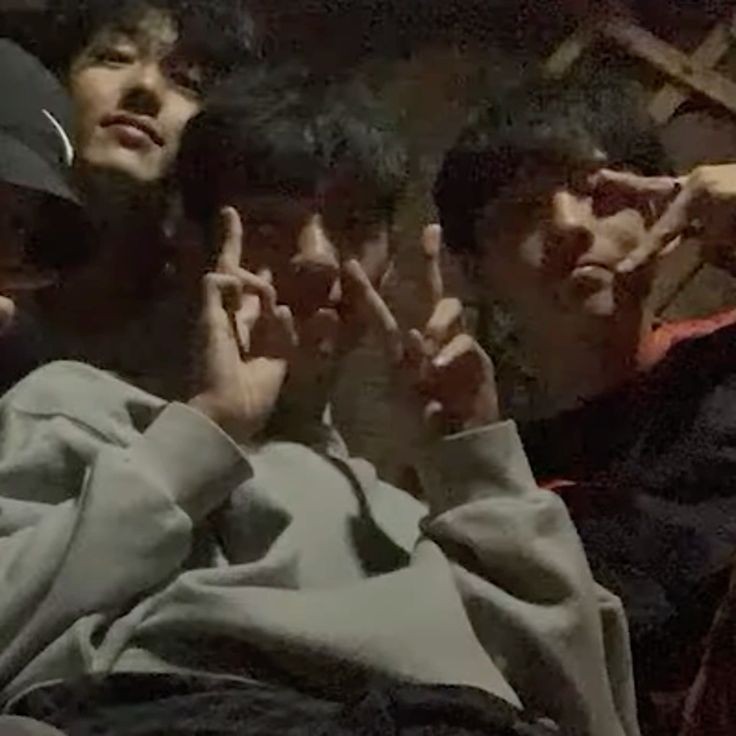 forkeeung's tweet photo. + ❤️ https://t.co/pem7MNfIXz