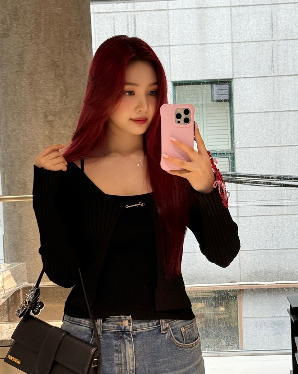 슬린 tweet media