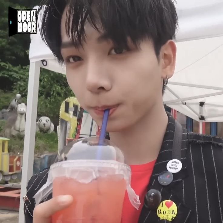 myungjaey's tweet photo. https://t.co/36ZGiMqEwr