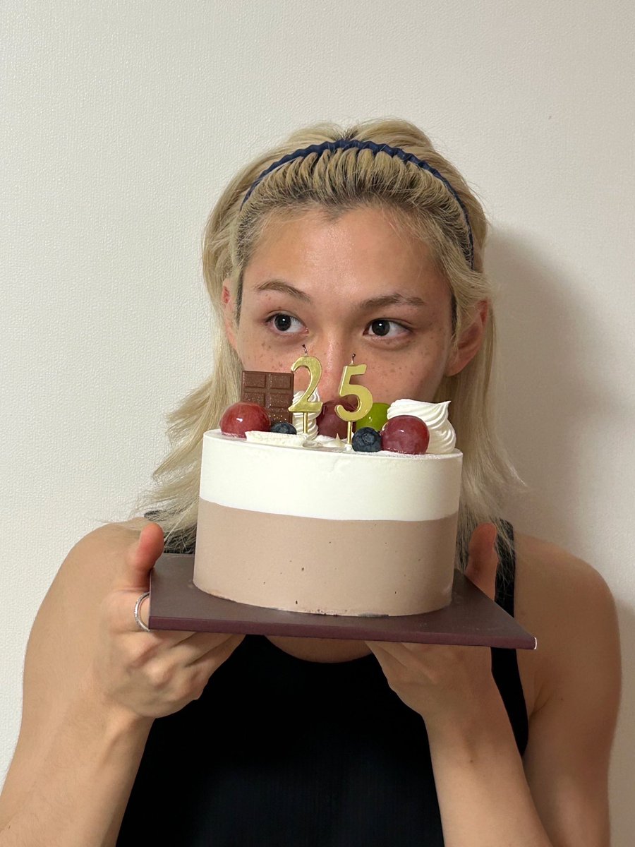 amoogotto's tweet photo. 용복아생일축하해
댕냥행복하ㅈ ㅏ https://t.co/zpVjJIFdD0