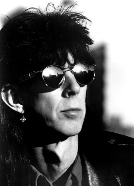SoundBites_Rock's tweet photo. Sparing a thought for RIC OCASEK, who we lost 5 years ago today, aged 75 ๐
A little bit of magic pulls me through ๐ถโจ
https://t.co/X2EEtUjYMxโฆ
#RicOcasek #TheCars #newwave #poprock #rock #rememberingRicOcasek @thecarsband https://t.co/2N6K5mrNLv