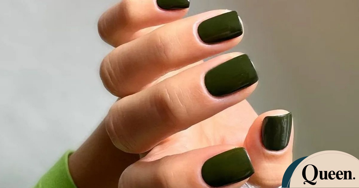 LucyDirac's tweet photo. https://t.co/Yc2cZAmfaU | Χακί, rosy blush και silver είναι οι τάσεις στο manicure σύμφωνα με τη nail expert της Megan Fox https://t.co/w6rSK1EznL https://t.co/fjBexcFrUl
