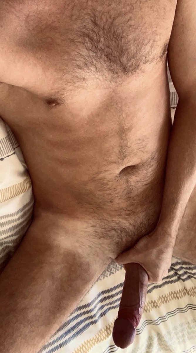 Dad bod, daddy cock… 😈🍆