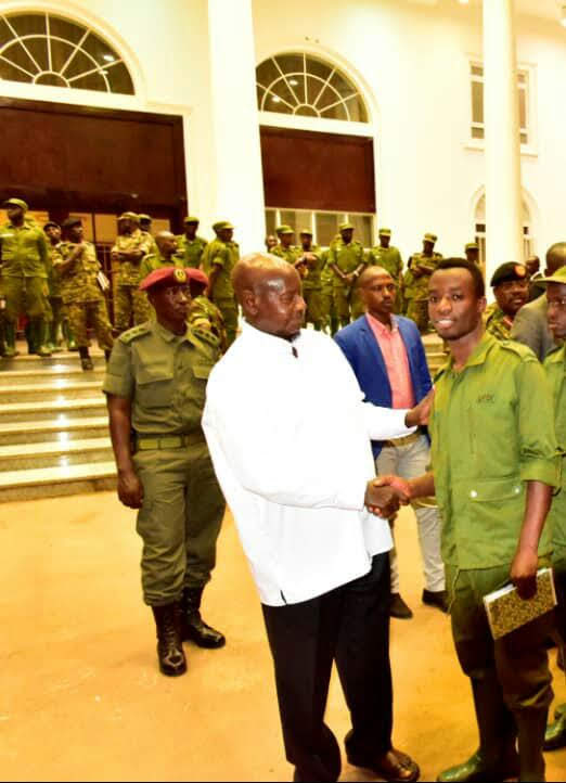 Nomwesigwa07's tweet photo. Happy birthday your Excellency @KagutaMuseveni , may the good Lord bless and favour you,,,may God take you to another level,,,may his blessings and protection be upon you, I wish you long life and prosperity in Jesus name. https://t.co/x6wRyXLMaA