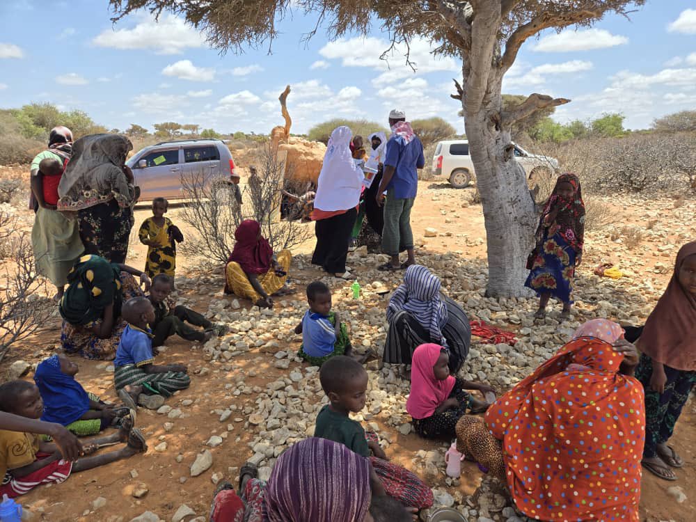SRC_Reliefteam's tweet photo. We do reach far rural area and treat malnourished U5 children and provide nutrition preventive servicess to vulnerable community in need thanks to our donor @shf_somalia  #OTPsupport https://t.co/MWrVQU531S