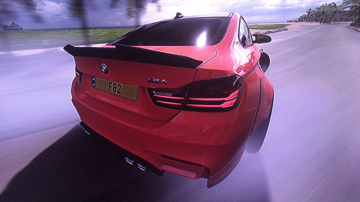 KingWolfRich1's tweet photo. Before🗿 And After🔥☠️ #F82 #ForzaHorizon5 #Driftcar #BMWM4Coupe #Coupe #Drifting #2jzEngine #BMW https://t.co/xRRYtOX2S3