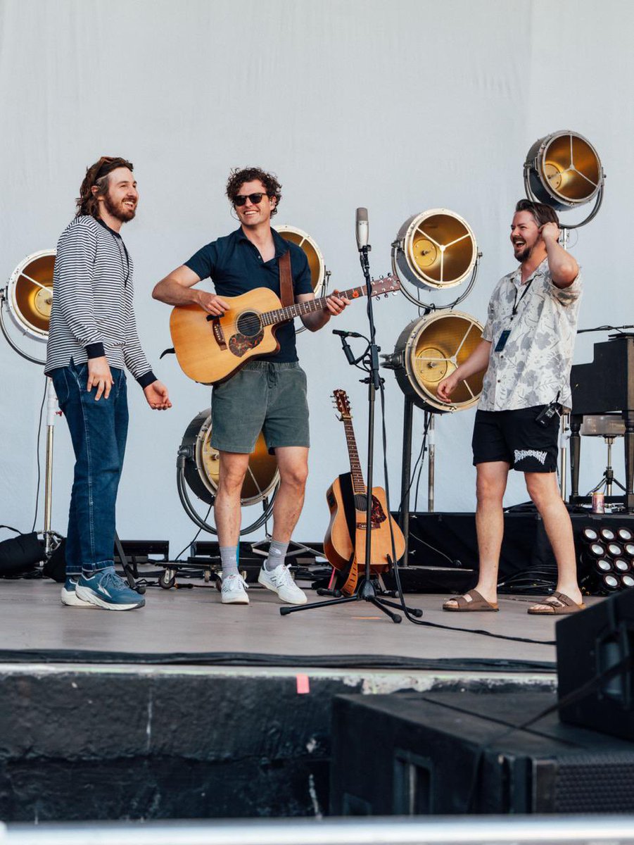 vancejoy's tweet photo. Denver you brought out our best thank you! Beautiful crowd 🤌🙏

📷 Brad Cauchy https://t.co/v9K2T0Eunl