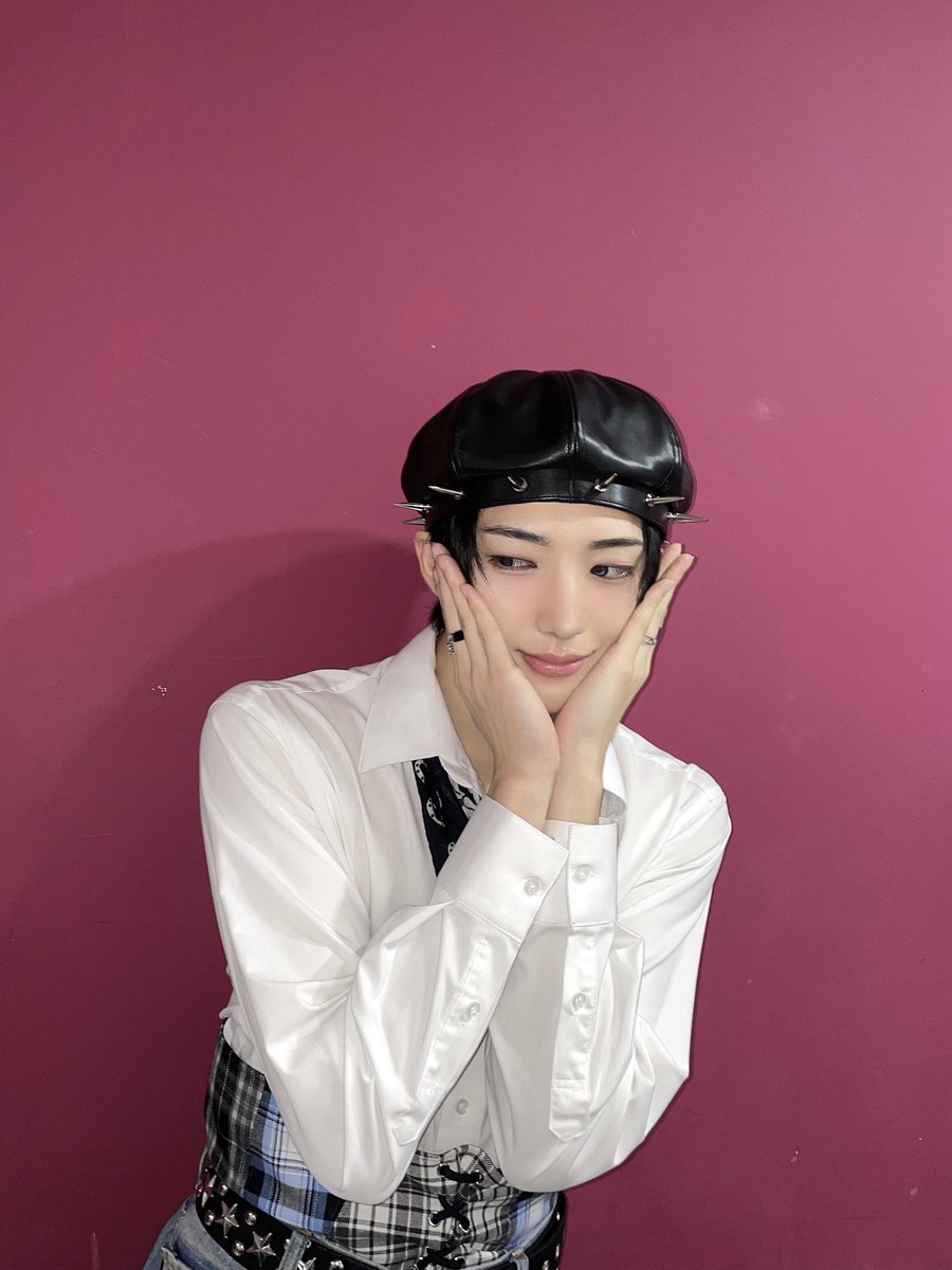 xikers_official's tweet photo. [#민재] 🖤💙🩵🤍
#xikers #싸이커스 https://t.co/NDw3FMsJ78