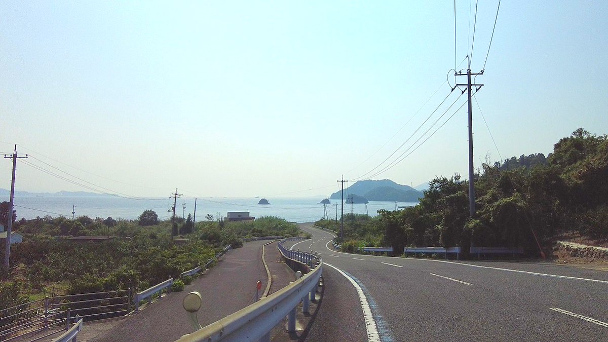 wtlsij's tweet photo. “Walk Around the Island With a Shrine Worshipped by Samurai - Omishima, Ehime, Japan【4K】” 
YouTube - https://t.co/ExLizWFLkS ← Let’s check the video!  

Omishima Island is in the Northern part of Ehime Prefecture, Japan.  

#wtlsij #Japan #walk #relaxing https://t.co/T7GB8iOQLW