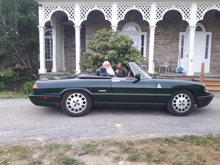 AlfaExperience's tweet photo. Alex Sandor's 1991 Alfa Romeo Spider "Sofia" - AlfaExp Registry https://t.co/EqVzphMajo https://t.co/oZDDPKJ2D3
