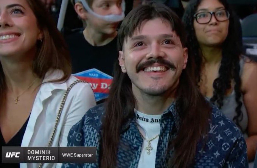 FadeAwayMedia's tweet photo. DIRTY DOMINIK MYSTERIO AT #UFCNoche #UFC306
๐จ๐จ๐จ๐จ๐จ๐จ๐จ๐จ https://t.co/0JGGCOzUhv