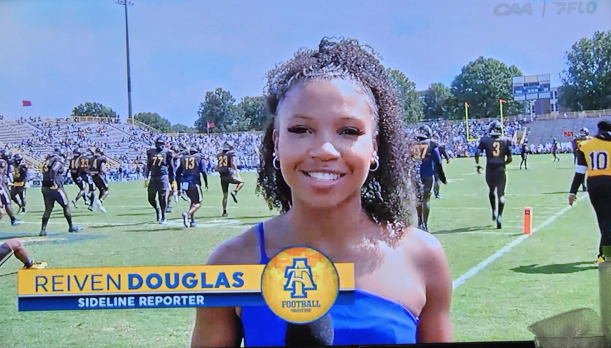 Evelyn M. Douglas tweet media
