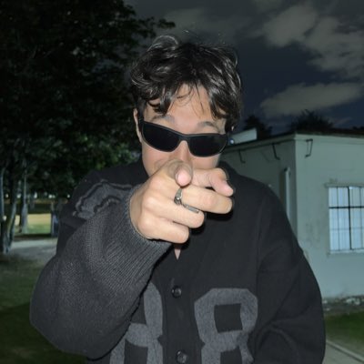 sebaaaasn's tweet photo. Háblenme de esta hpta foto que me tomó @rojaxx_ https://t.co/moItdGJnRE