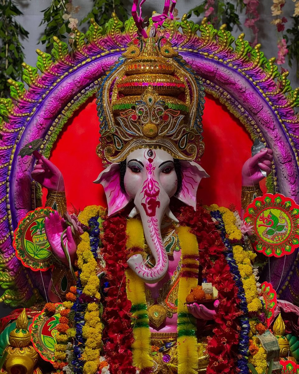ig_stoner's tweet photo. Ganapati Bappa Moraya

#GaneshChaturthi2024 https://t.co/w3rkuxpEdj