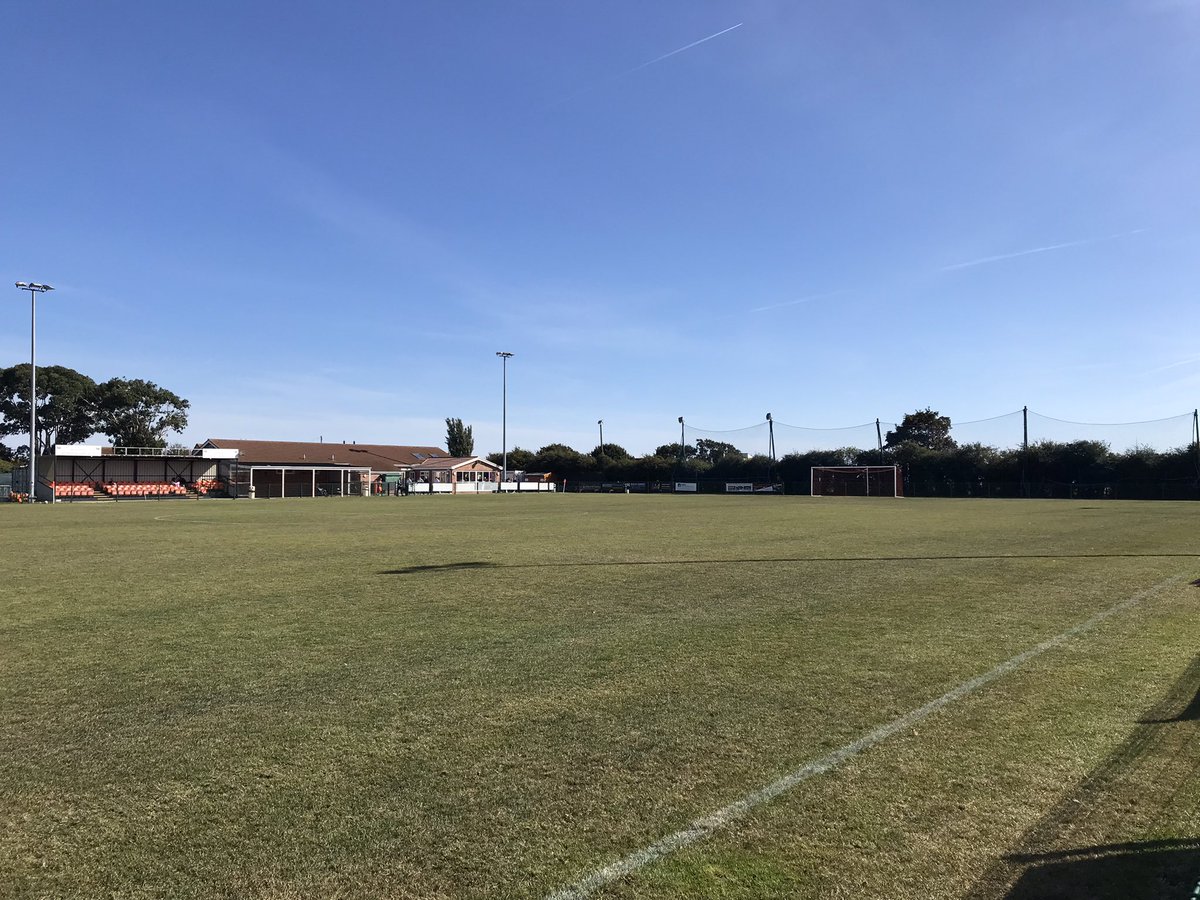 SimonGlew2's tweet photo. Lovely day by the seaside today with a great 4-2 win to keeping up the unbeaten start to the season and Hayden’s first league goal at u23 level 😊 https://t.co/mfqNUdqUd1
