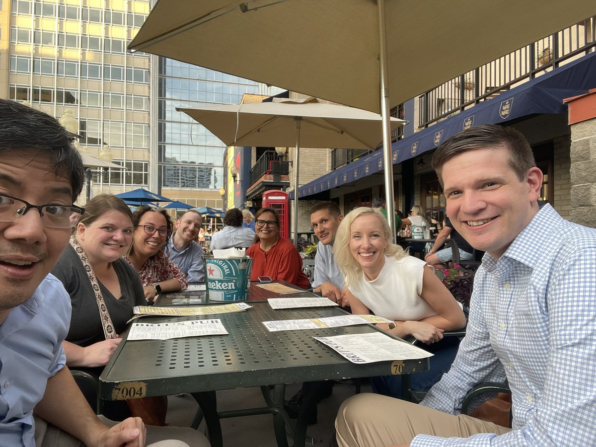 abbyWUim's tweet photo. 🥰🩷🩺🥼🥰🩷🥳@AAIMOnline #APDIM was 🔥🔥🔥!! Loved seeing all these amazing #MedEd superstars!! https://t.co/xvsdoBS42z