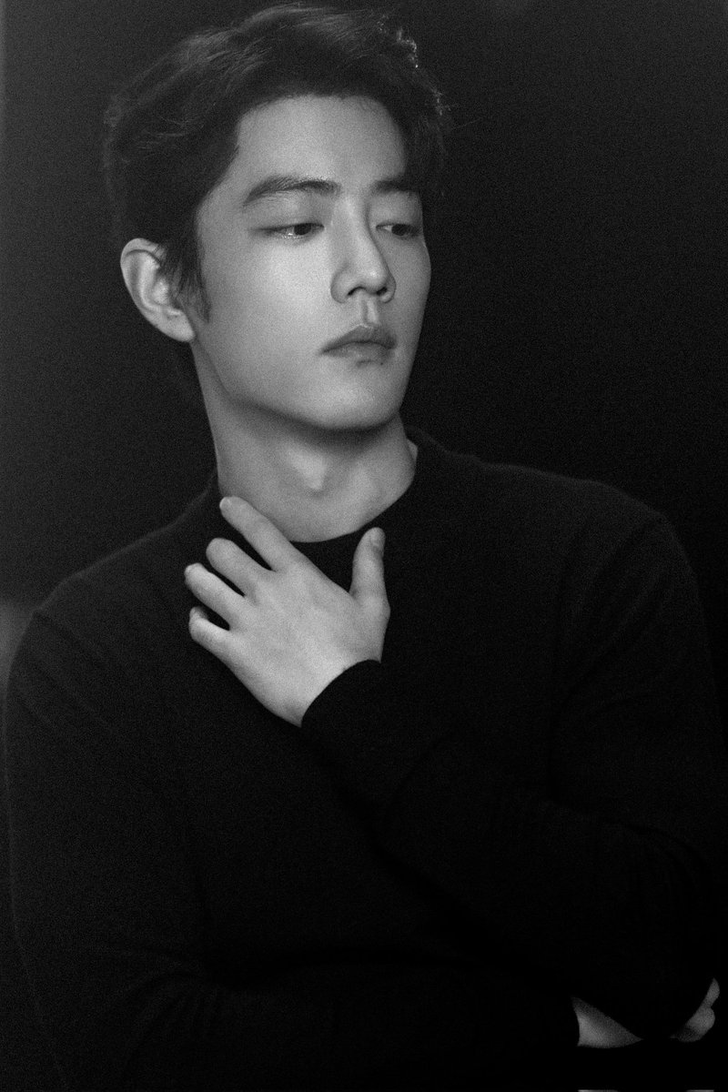 —— Seano Xiao
Just how is a man this beautifully crafted, every feature he has is so mesmerizing, delicate and such soul-soothing, watching the shadows that his eyelashes cast makes you want to never blink away from him, afraid you will miss the gentle fluttering as he looks up…