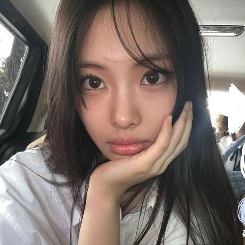 rey (Taylor's Version) | ia tweet media