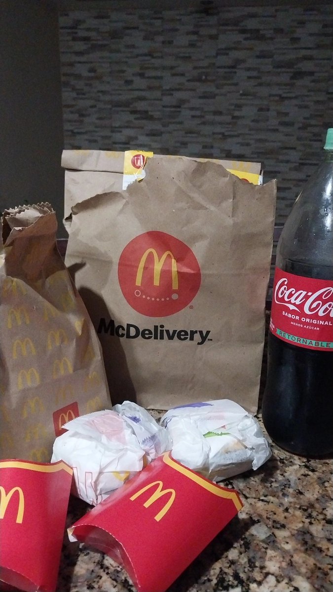 que rico es comer rico 🤣😍