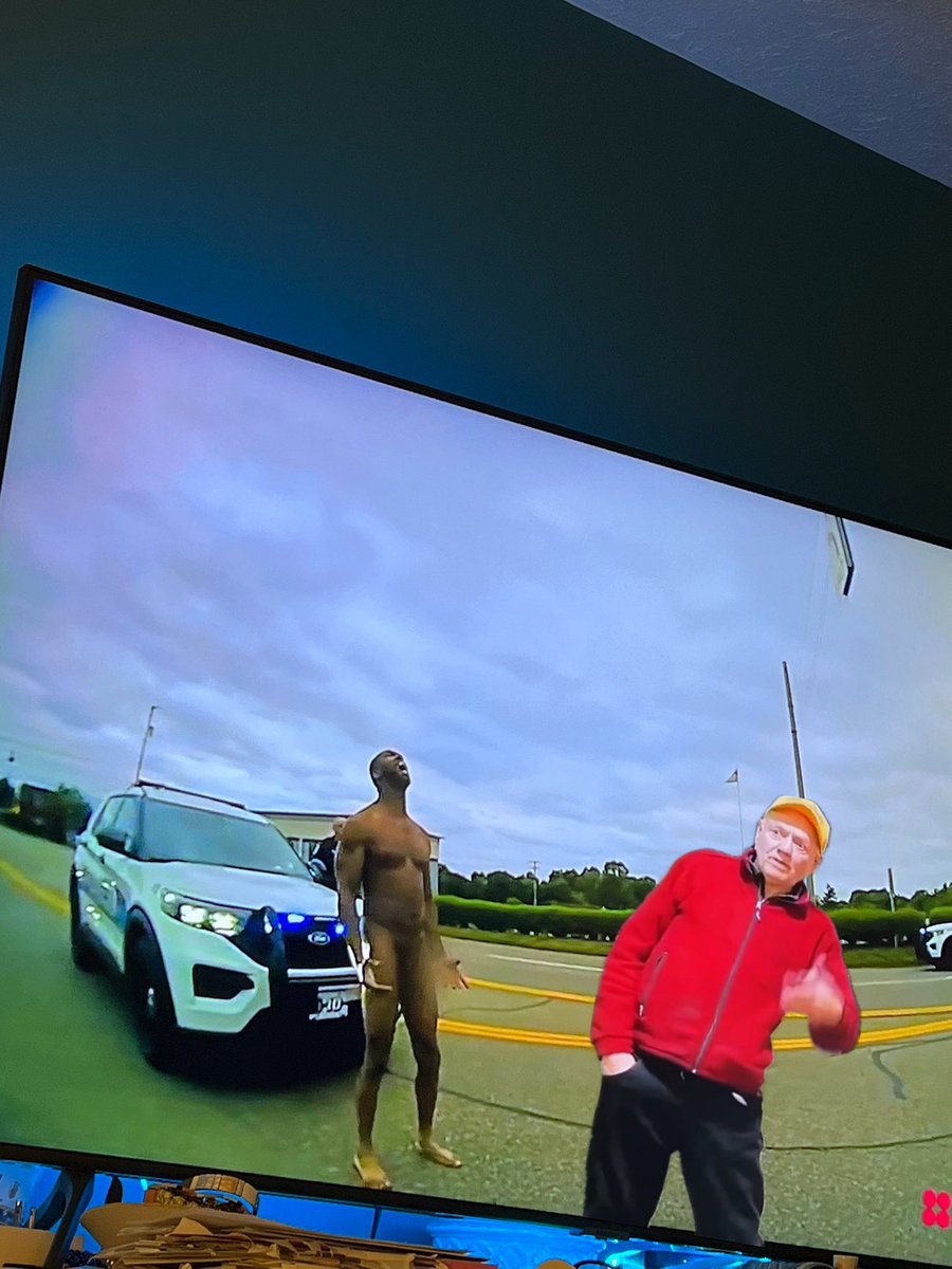 PGHMama225's tweet photo. 9:20 MST and Jim has been seen around - must have caught the 9:20 #OPLiveNation #OPNation #OPLive #OPL920 #TheJimmy #Jimmy2024 https://t.co/HGzcUY1QbE