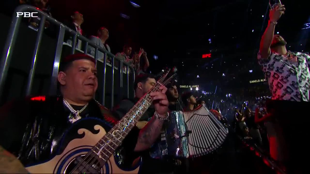 ¡CANELO CON FUERZA REGIDA! 😎

Saúl Álvarez nunca nos decepciona con sus espectaculares entradas al ring 🔥 🔥 🔥

🇲🇽 VIVA MÉXICO 🇲🇽

🔥 EN VIVO 🔥 por #ESPNKnockOut

📺 #Disneyplus Premium

#CaneloBerlanga