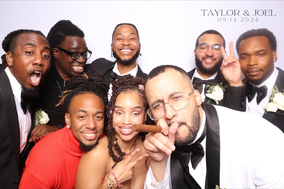 YaBoyRoshi's tweet photo. Congrats to Wellz! Always fun being around our RTTV fam! Beautiful wedding and a great time! https://t.co/DDAtJ1aI0f