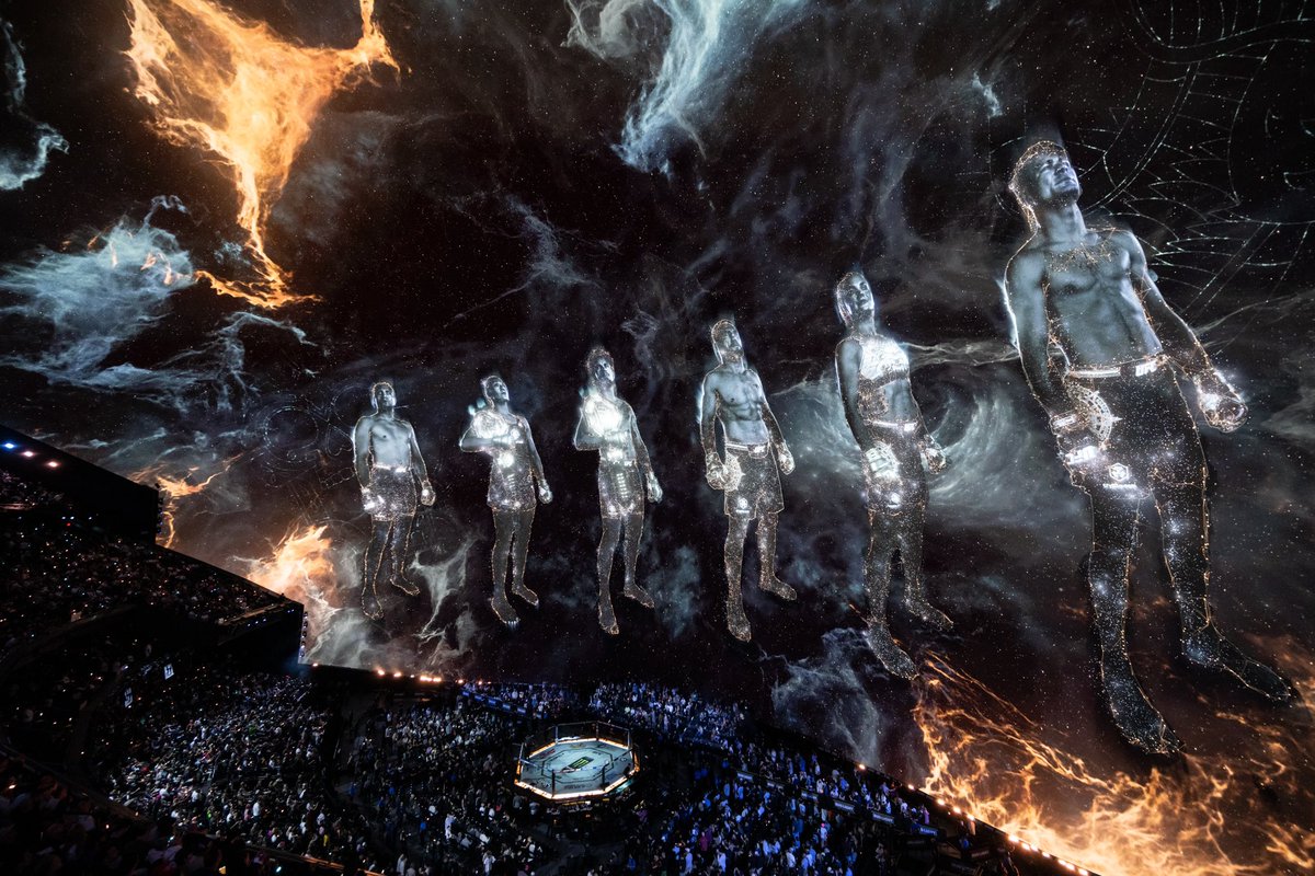 Main events incoming 😤 
#NocheUFC #UFC306 <a href="/ufc/">UFC</a>