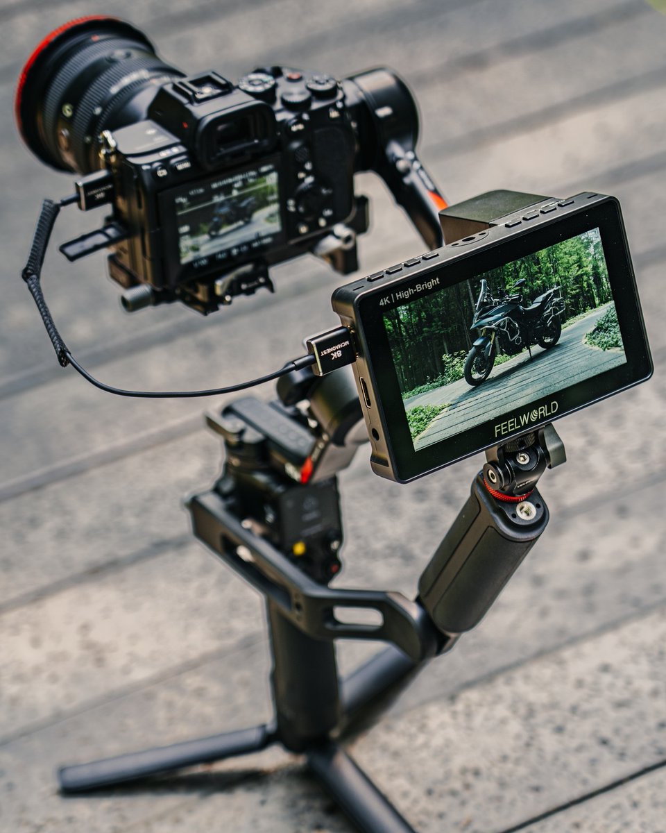 feelworldhd's tweet image. Budget monitor for your gimbal - FEELWORLD F5 PROX.
☑Lightweight: 245g
☑Big size: 5.5-inch
☑High brightness: 1600 nits

Camera: #sonya7iv
Gimbal: #djirs4

📷 KA

#feelworld #feelworldmonitor #gimbaloperator #cameralens #cinerig #gimbal #behindthescene #cameraoperator