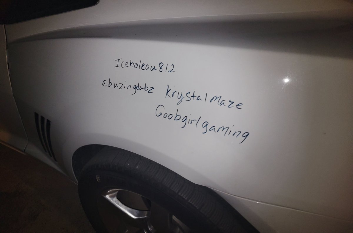 Z28_Camaro28's tweet photo. I wanted to give a big shout out to Iceholeous812 for the 30 gifted sub I really appreciate this made my day also get to see my car written on make me happy https://t.co/zE0kjOoxMP
#kick #KickStreamers #kickaffiliated https://t.co/f5zA1Fg2aF