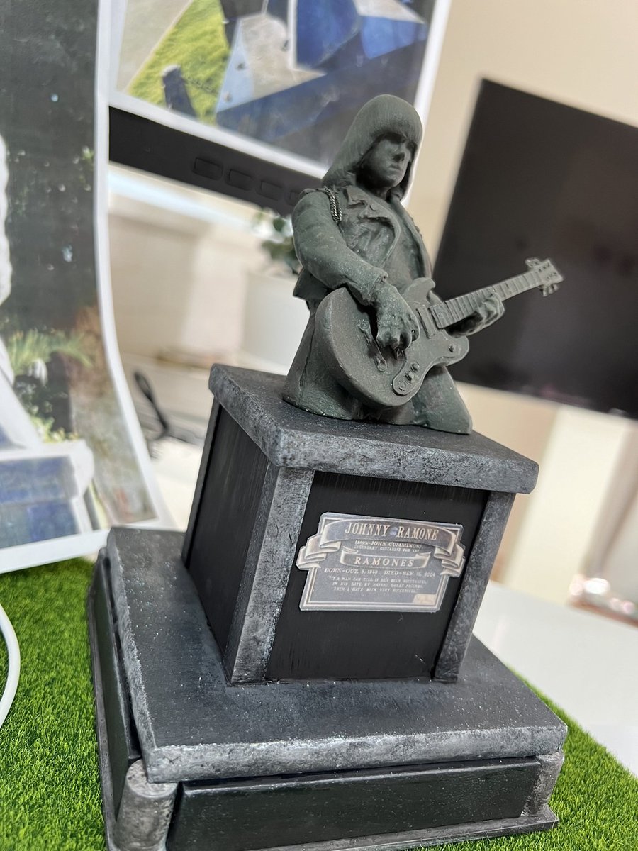 ラモーンズ ジョニーラモーン フィギュア パンク ロック ファンコ