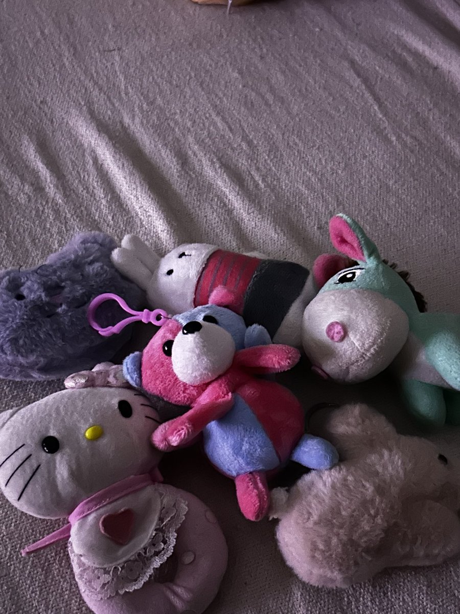 softmilky_'s tweet photo. ursinhos fofos de máquinas 💘 https://t.co/rJCTv4qp4m