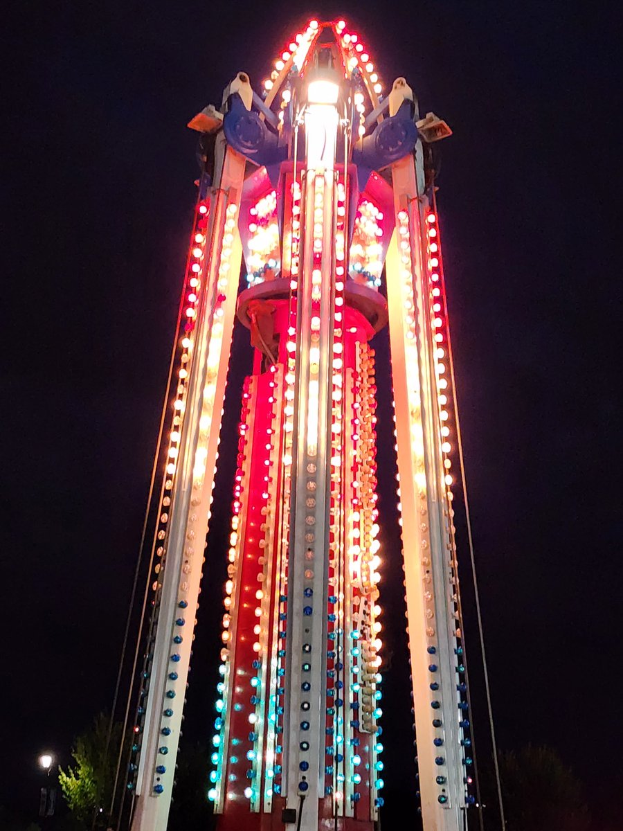 DustyW95470's tweet photo. Had fun at the benton fair last week🩷💜💙🙂😋 https://t.co/SPn09zIN6z