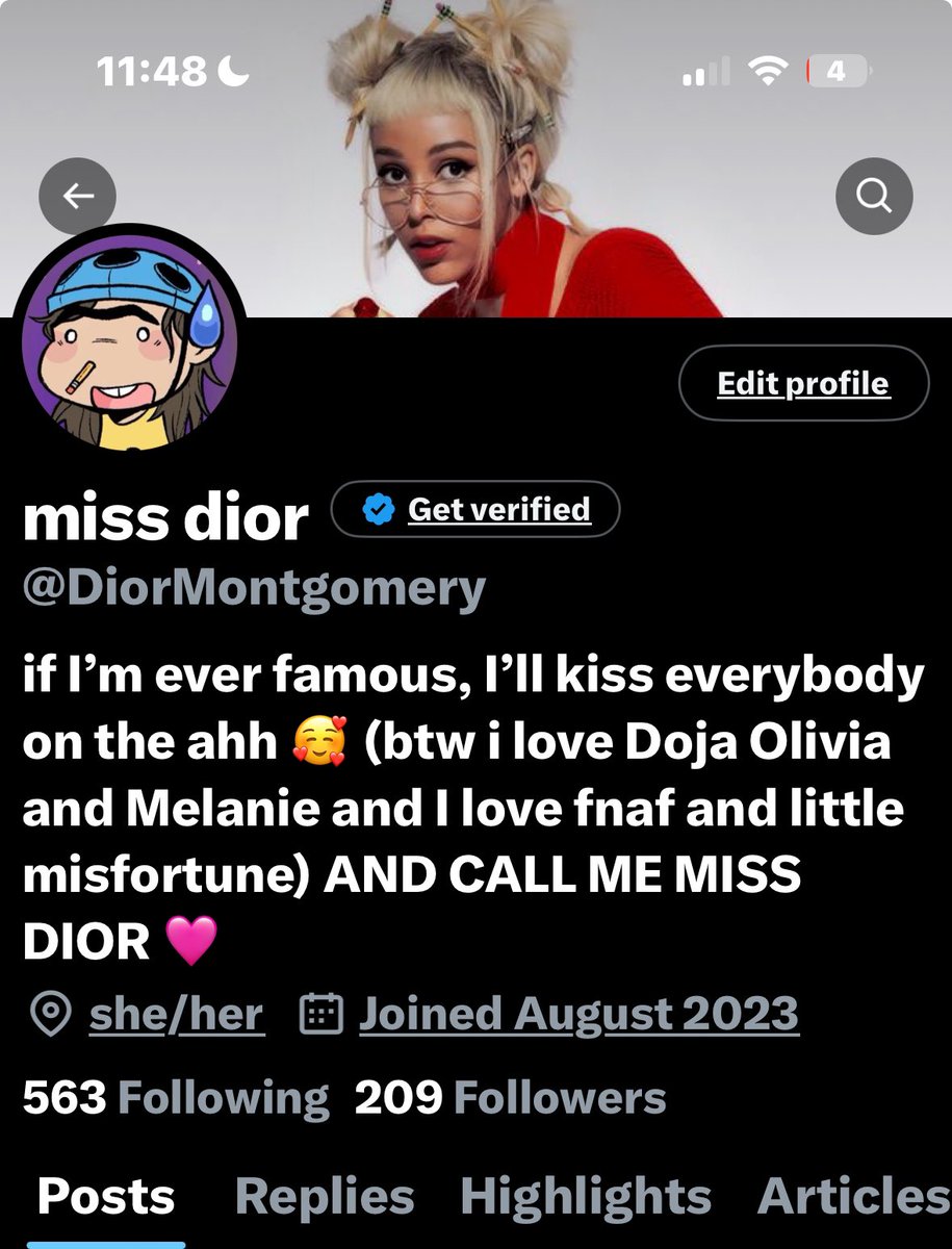 DiorMontgomery's tweet photo. AGHHH Thank you guys so much for 200. I started this Twitter account for no reason actually and now I have all of you. Ilysm i’m so glad we’re starting off this journey. https://t.co/1k3aBz0npi