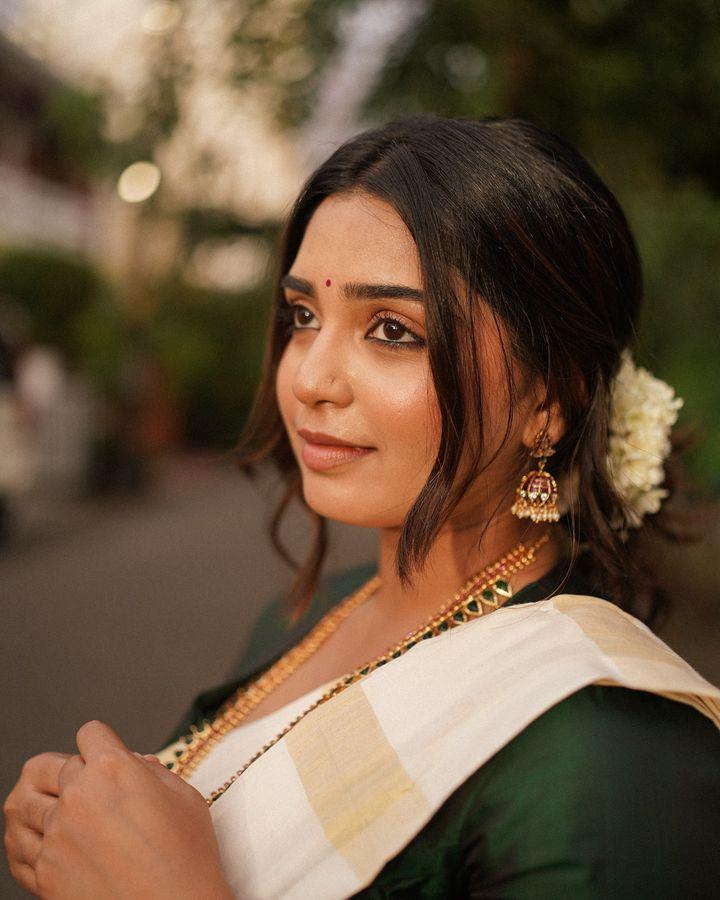 OnlyHeroines's tweet photo. #GouriGKishan 😻

#Onam2024WithOnlyHeroines ✨ https://t.co/eUh7Gqzohc