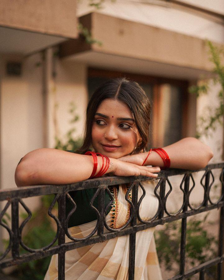 OnlyHeroines's tweet photo. #GouriGKishan 😻

#Onam2024WithOnlyHeroines ✨ https://t.co/eUh7Gqzohc