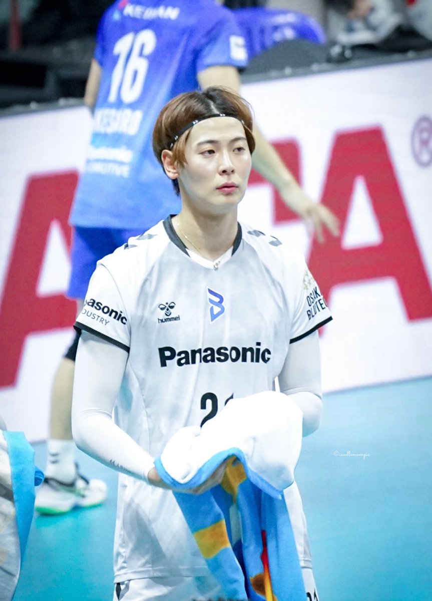 candlemoonpic's tweet photo. พี่~ 🥹💙
#JapanVolleyballAsiaTourinThailand2024 #วอลเลย์บอลชาย
#EiroMotoki #永露元稀
#OSAKABLUTEON https://t.co/ZZKU4uFwGo