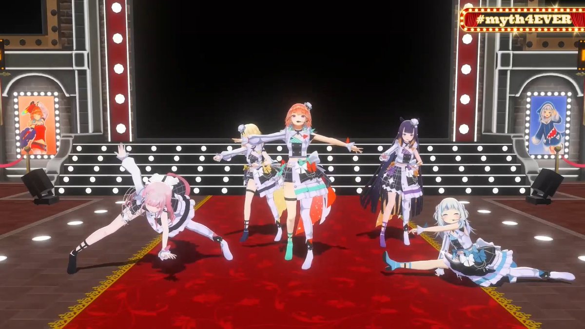DragonOfDojima_'s tweet photo. @itoridayo Ayoooo calli please 
But Gura doing the split though 💪 https://t.co/EpEOPNR4gx