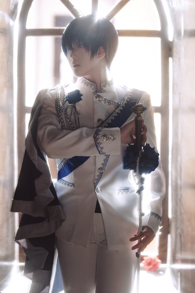 seraF-isa tweet media